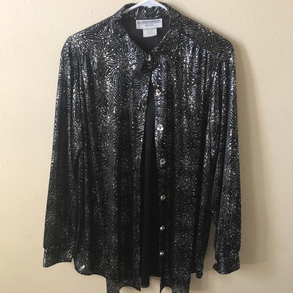 Tops - J.E. Sportswear Button down shirt.